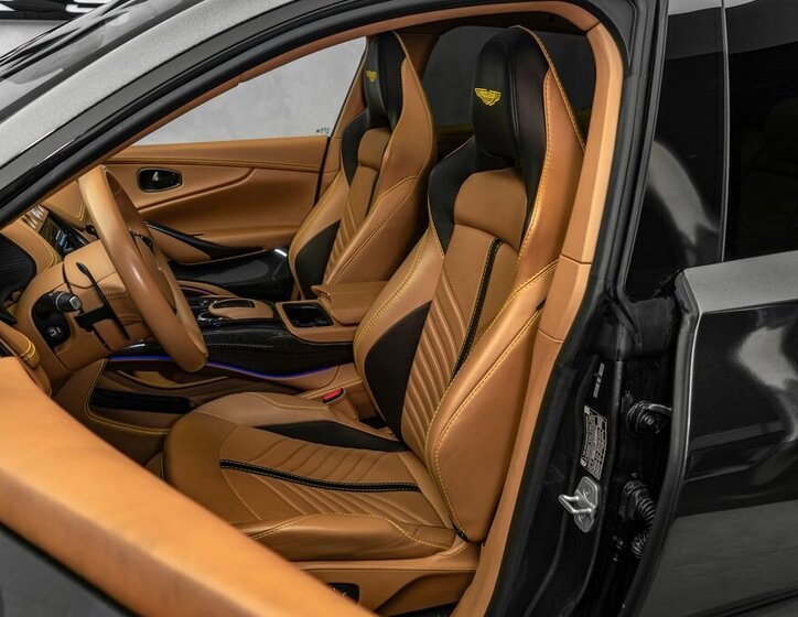 Aston Martin Ostatní SUV 4,0 l 520 kw