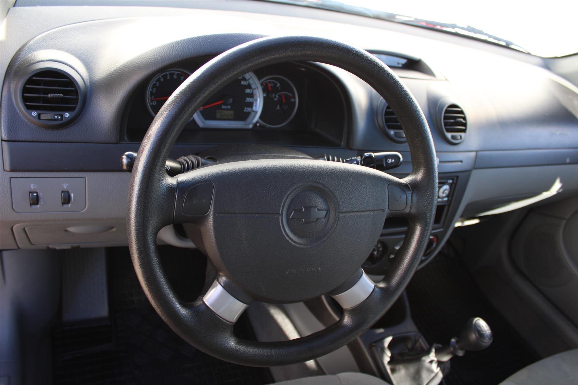 Chevrolet Lacetti Hatchback 1,4 l 70 kw