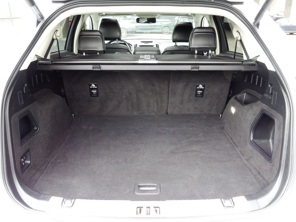 Ford Edge SUV / Terénní 2,0 l 175 kw