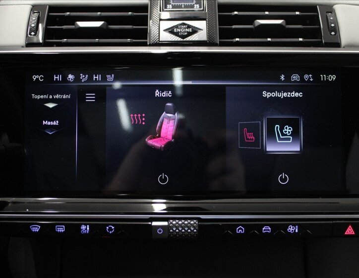 DS Automobiles DS7 Crossback SUV 1,6 l 221 kw