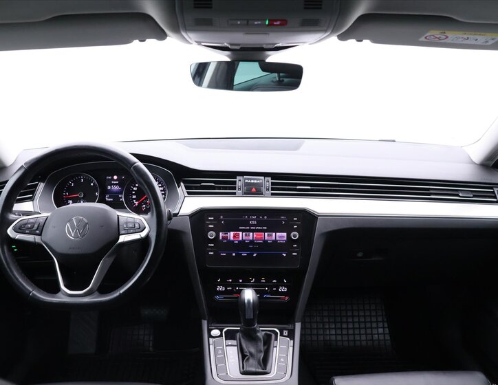Volkswagen Passat Kombi 2,0 l 140 kw