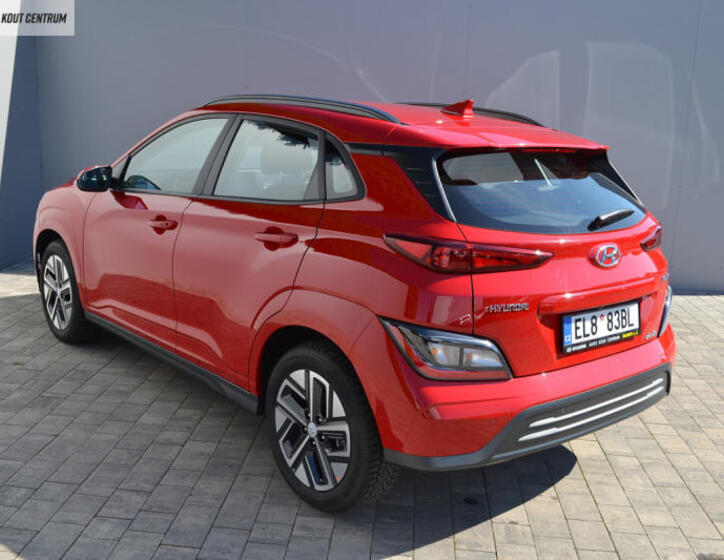 Hyundai Kona 3