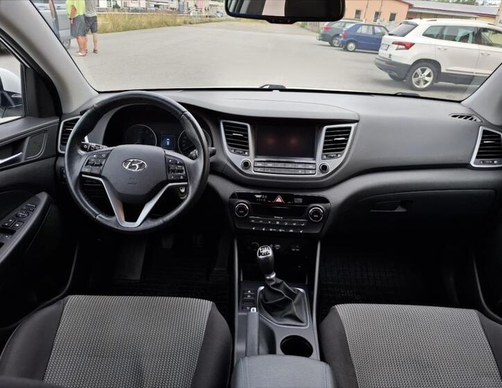 Hyundai Tucson 15