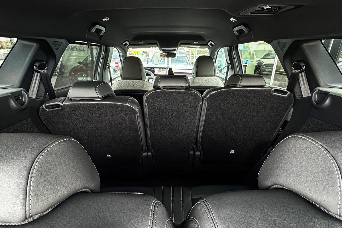 Peugeot 5008 SUV 1,2 l 107 kw