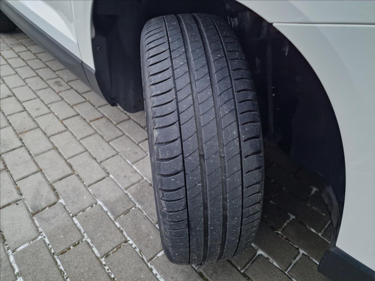 Škoda Karoq SUV 2,0 l 110 kw