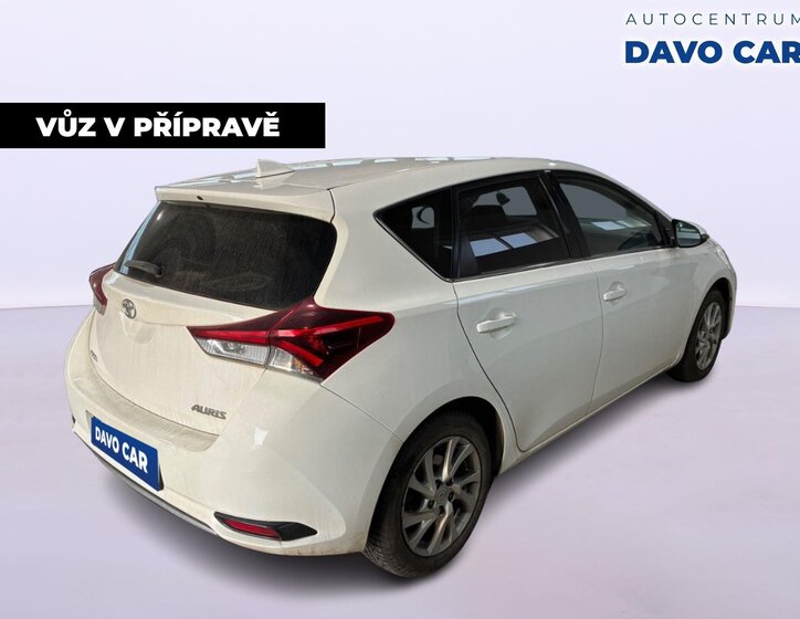 Toyota Auris Kombi 1,6 l 97 kw