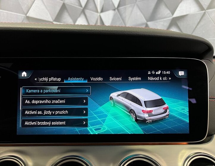 Mercedes-Benz Třídy E Kombi 3,0 l 320 kw