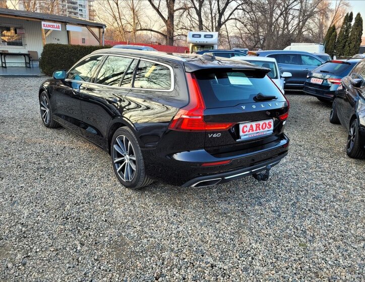 Volvo V60 Kombi 2,0 l 251 kw