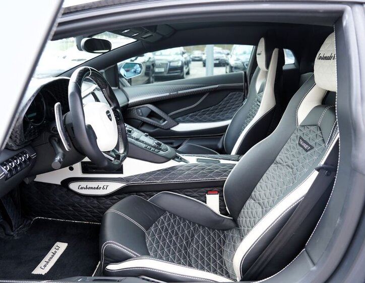 Lamborghini Aventador Kupé 6,5 l 1190 kw