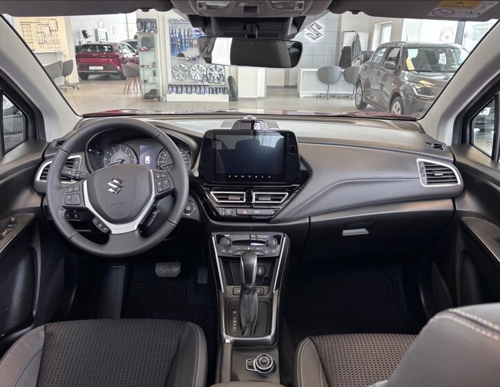 Suzuki S-Cross SUV / Terénní 1,4 l 81 kw