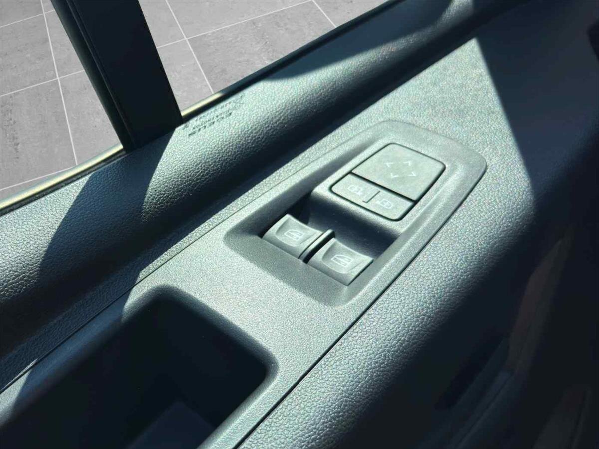 Nissan Interstar Ostatní 2,0 l 110 kw