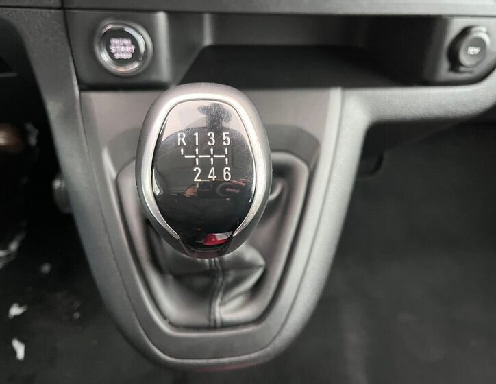 Toyota ProAce Verso 24