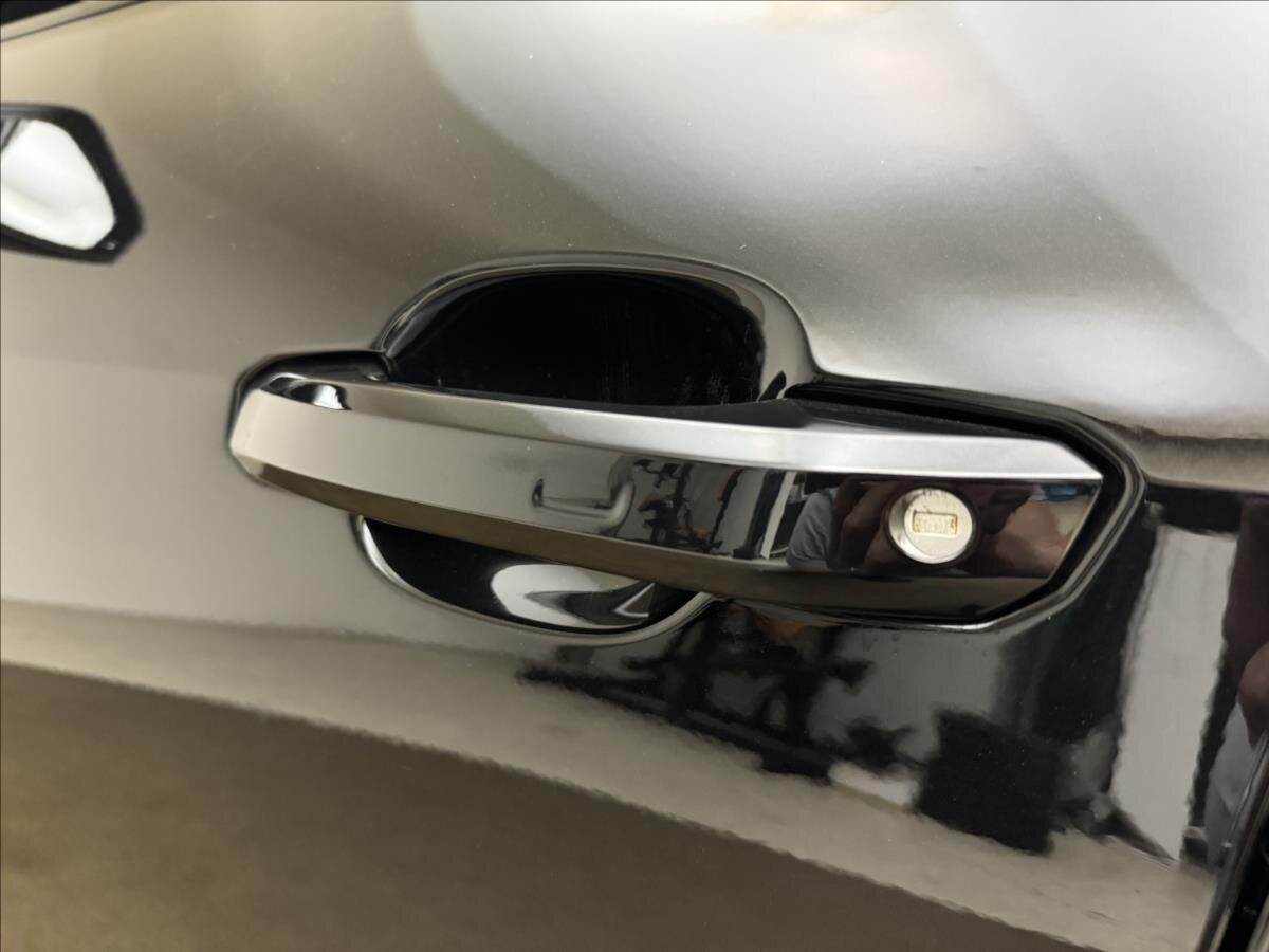 Audi A4 Kombi 2,0 l 150 kw