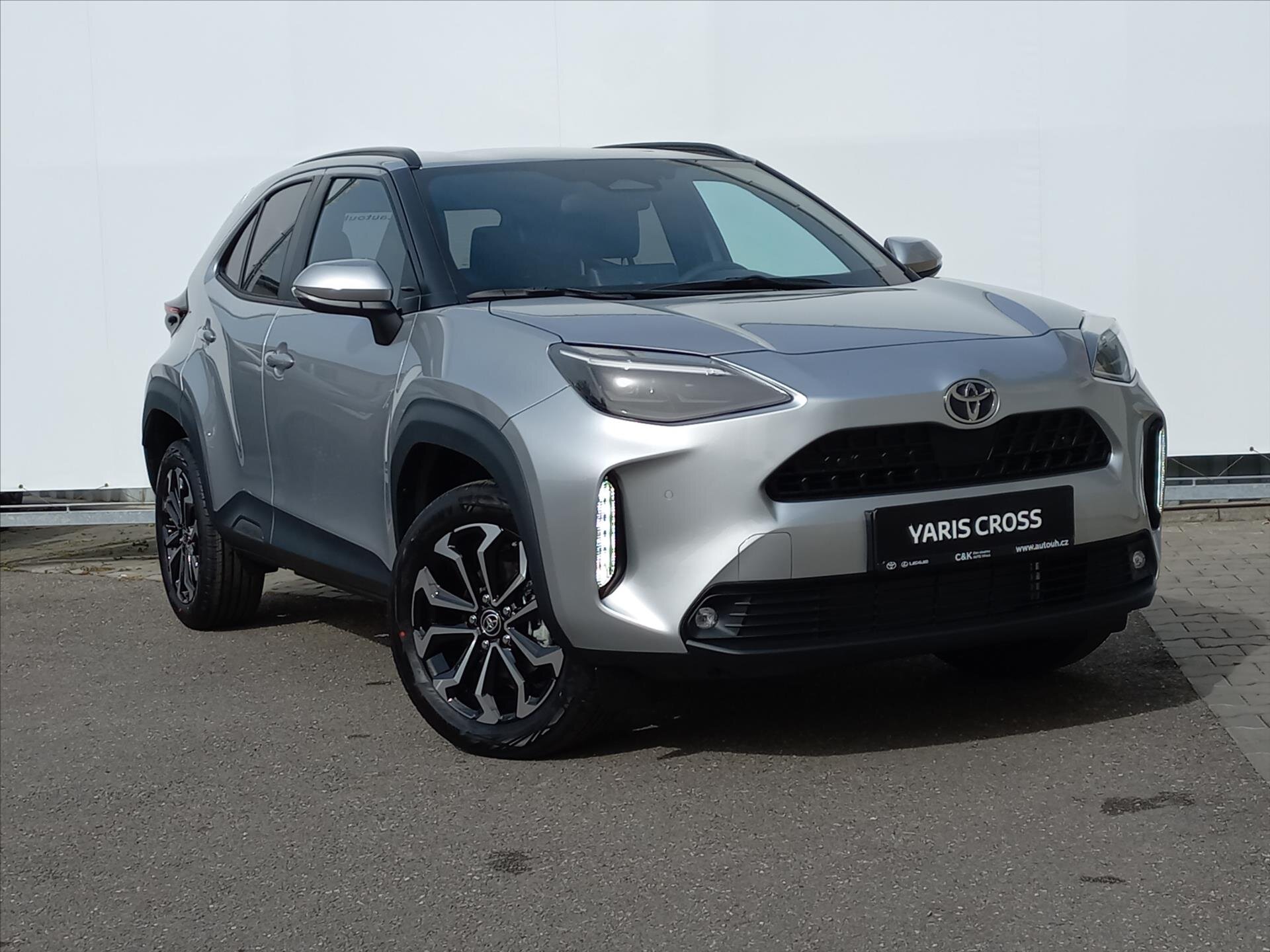 Toyota Yaris Cross CUV 1,5 l 68 kw