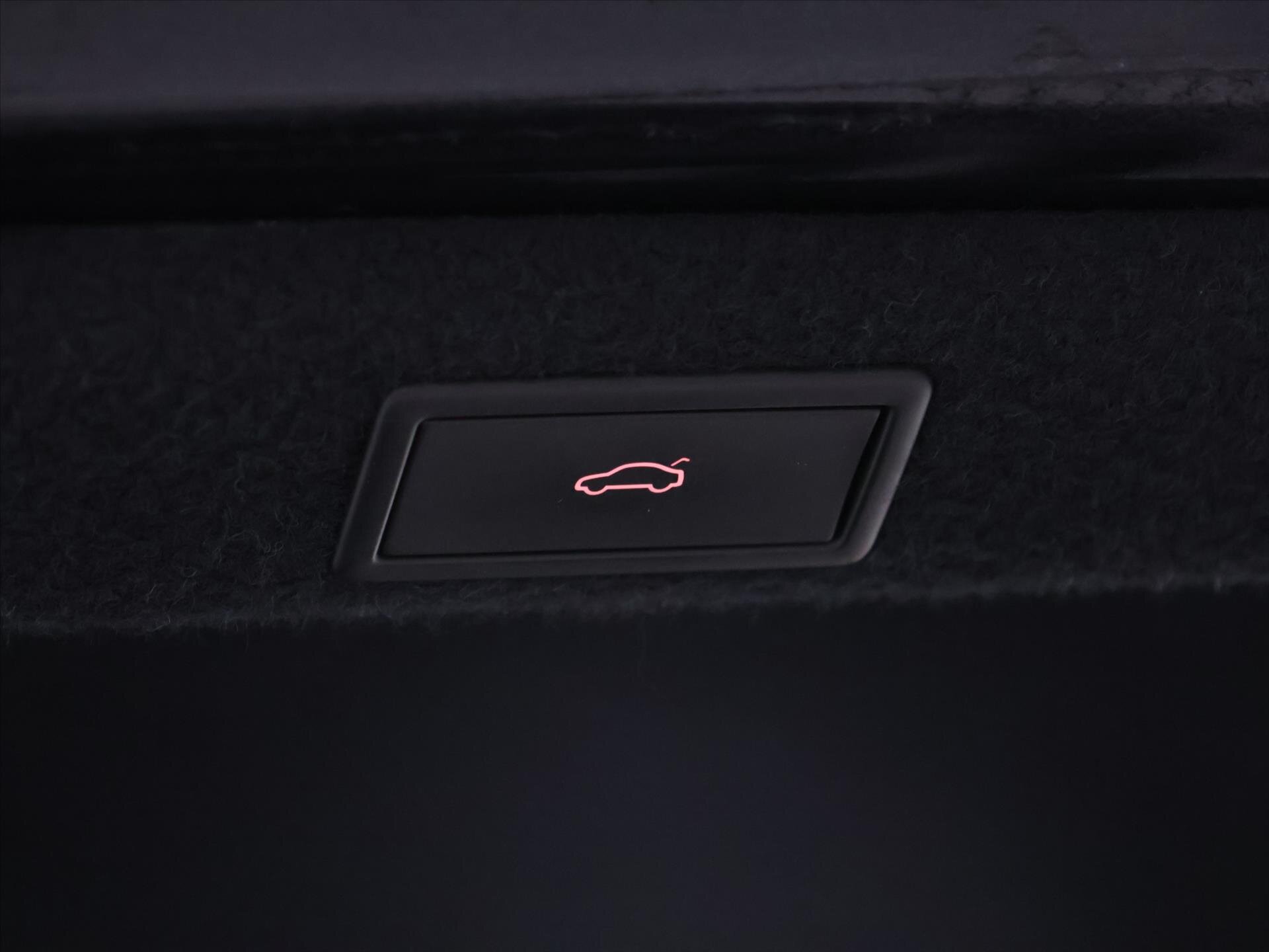 Škoda Superb Liftback 2,0 l 110 kw