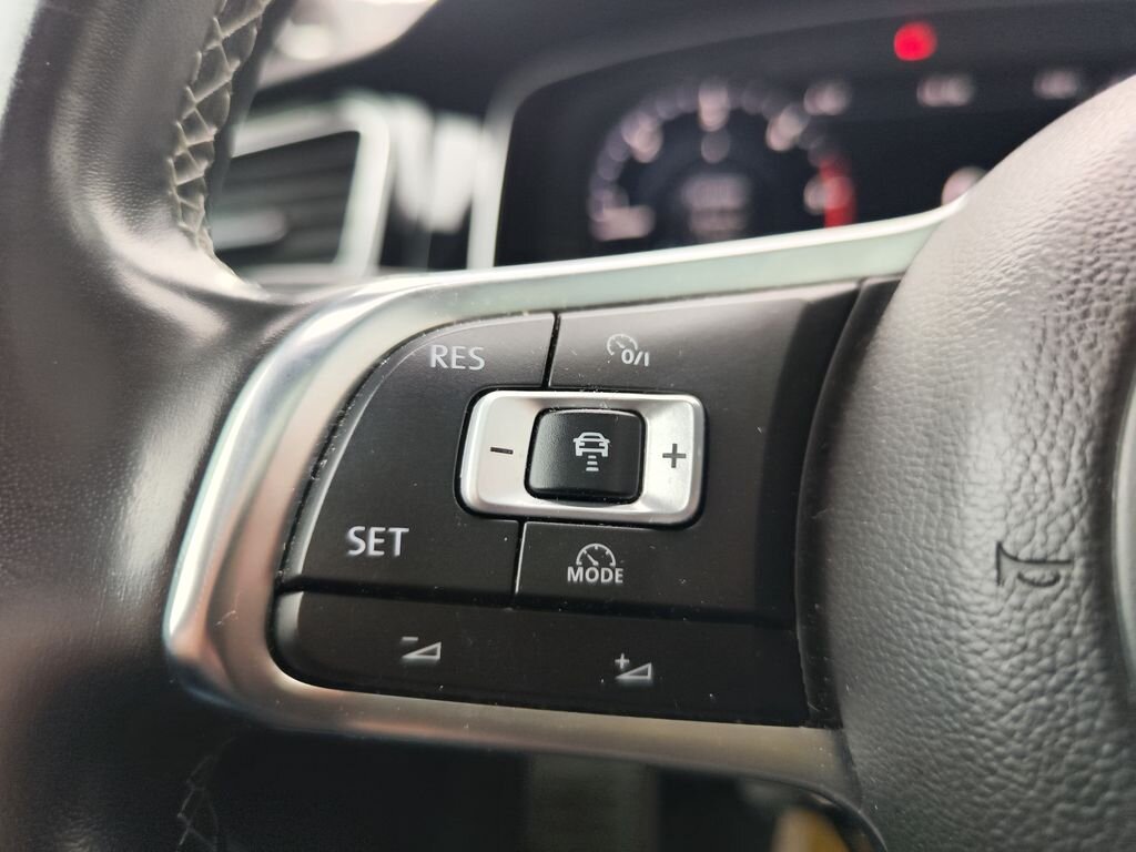 Volkswagen Golf Kombi 2,0 l 110 kw