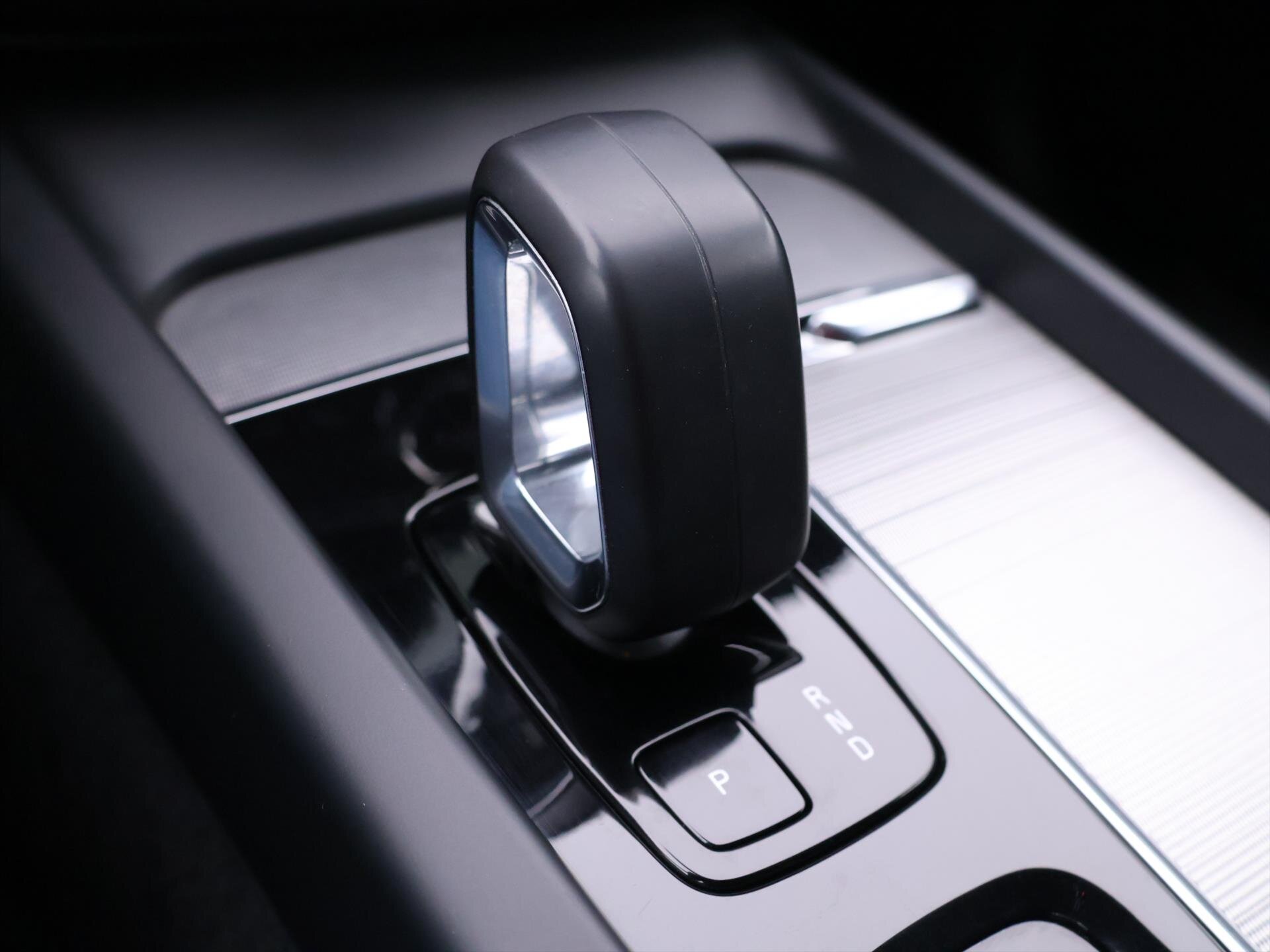 Volvo XC60 SUV / Terénní 2,0 l 173 kw