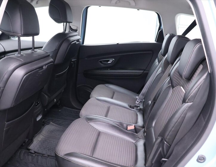 Renault Grand Scénic MPV 1,5 l 81 kw