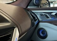 BMW XM SUV / Terénní 4,4 l 480 kw