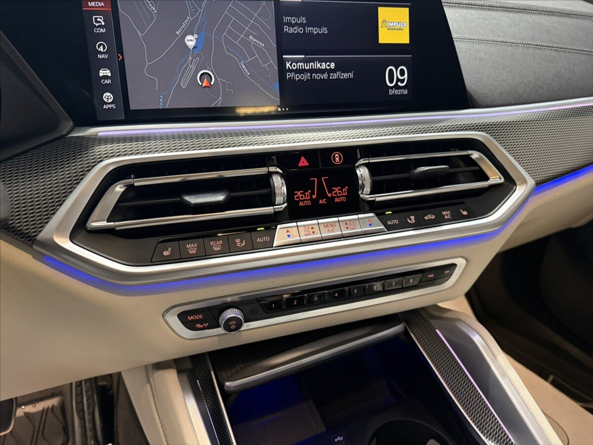 BMW X6 Sedan / Limuzína 3,0 l 250 kw