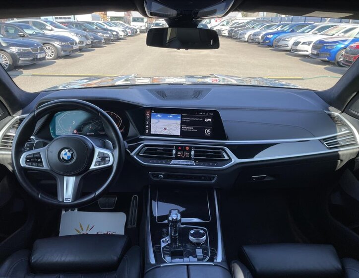 BMW X7 SUV / Terénní 3,0 l 195 kw