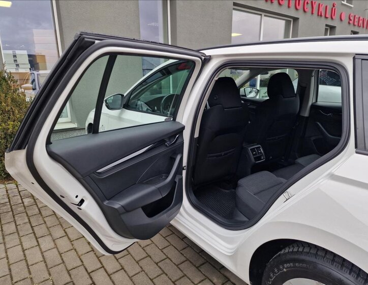 Škoda Octavia Kombi 2,0 l 110 kw