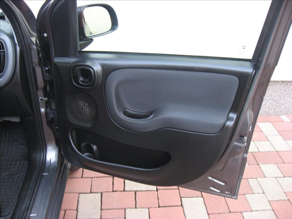 Fiat Panda Hatchback 875,0 63 kw