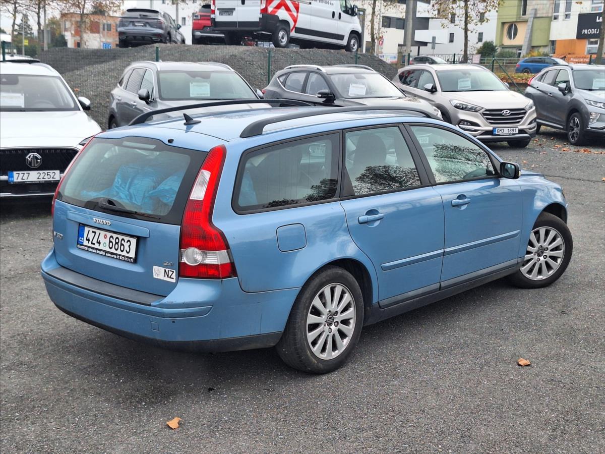 Volvo V50