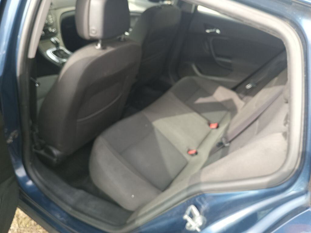 Opel Insignia Kombi 2,0 l 96 kw