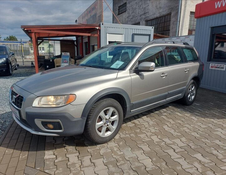 Volvo XC70 6