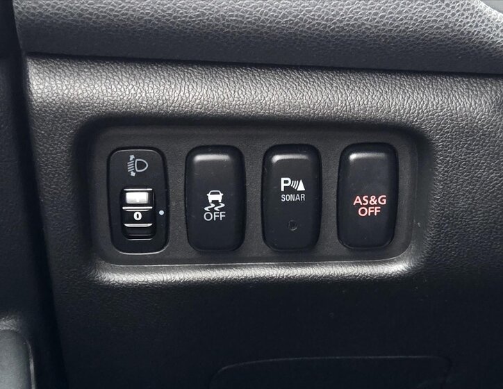 Mitsubishi ASX SUV / Terénní 1,6 l 84 kw