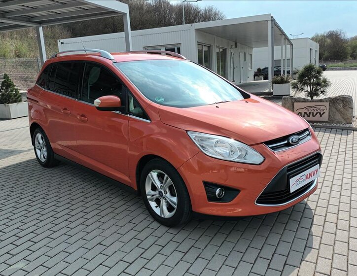 Ford Grand C-MAX MPV 2,0 l 103 kw