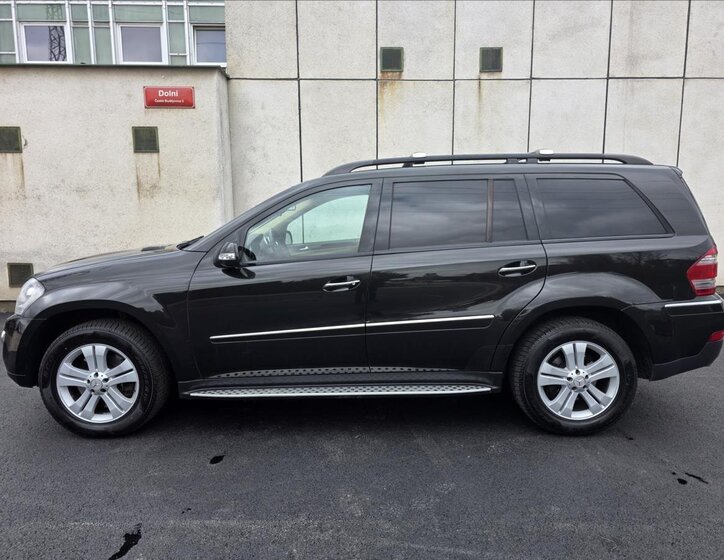 Mercedes-Benz GL SUV / Terénní 3,0 l 165 kw