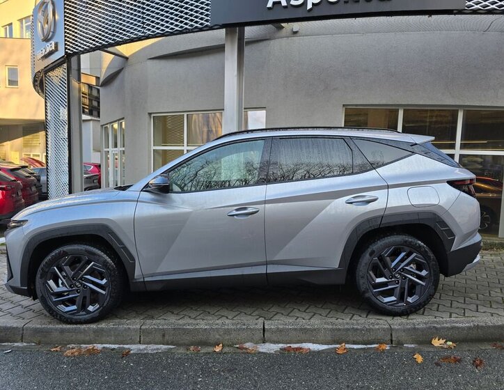 Hyundai Tucson SUV 1,6 l 117 kw