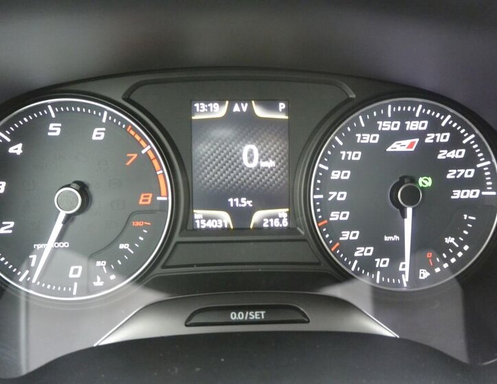 Seat Leon Hatchback 2,0 l 206 kw