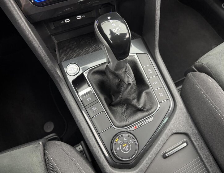 Volkswagen Tiguan SUV 2,0 l 147 kw