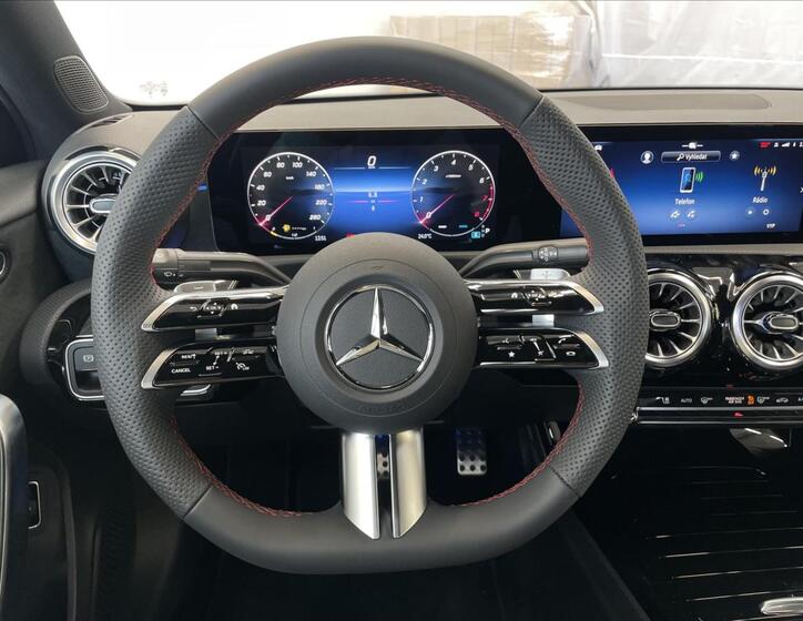 Mercedes-Benz Třídy A 10