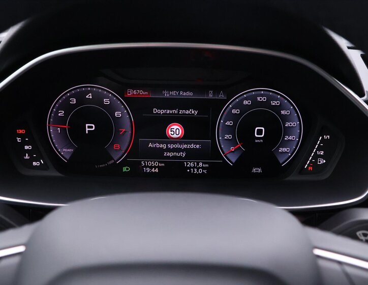 Audi Q3 SUV / Terénní 1,5 l 110 kw