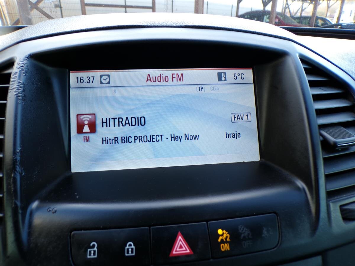 Opel Insignia Kombi 2,0 l 118 kw