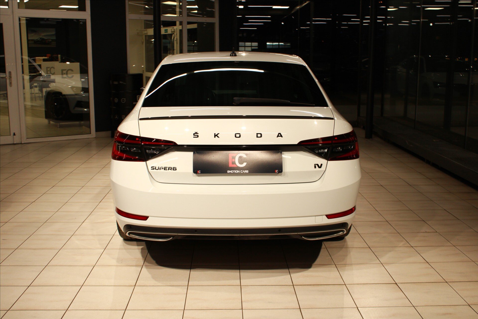 Škoda Superb Liftback 1,4 l 160 kw