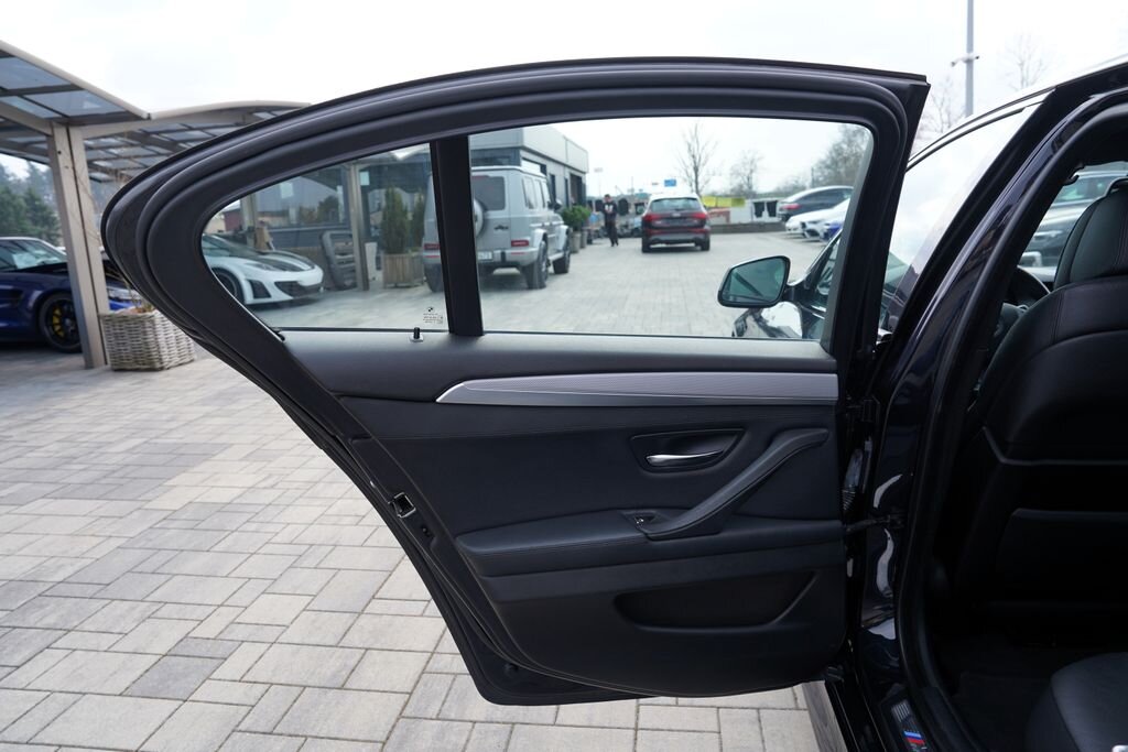 BMW Řada 5 Sedan / Limuzína 3,0 l 190 kw