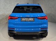 Audi Q3 10