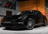 Porsche Panamera 4