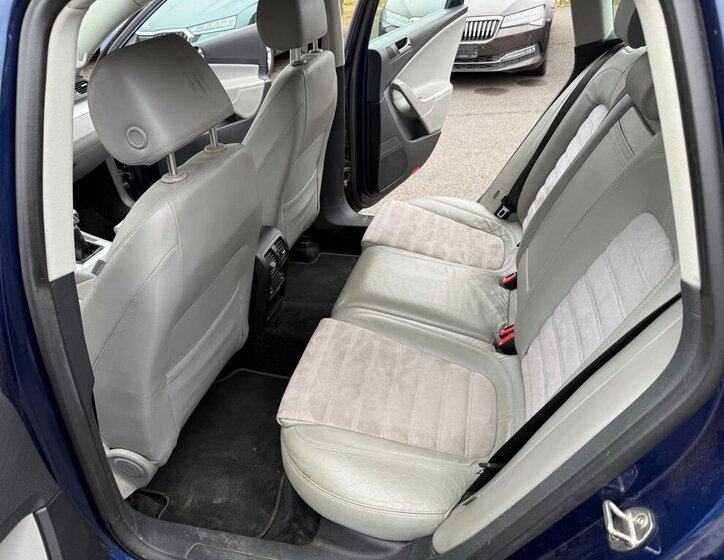 Volkswagen Passat Kombi 2,0 l 103 kw