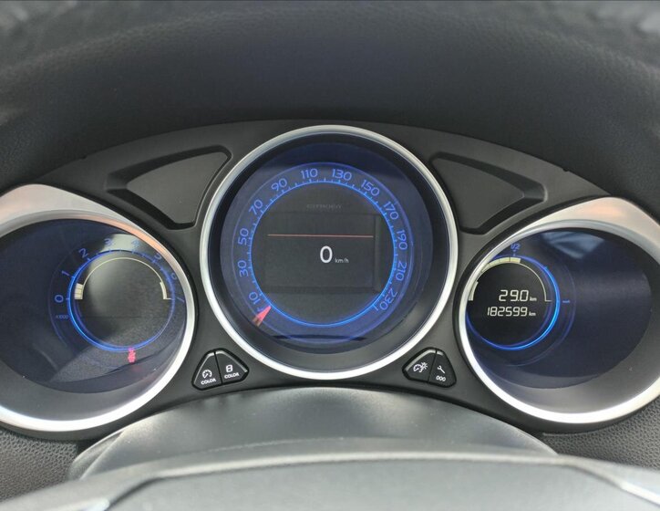 Citroën DS4 Hatchback 1,6 l 147 kw