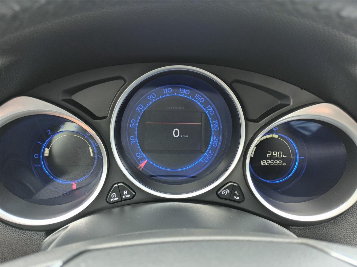 Citroën DS4 Hatchback 1,6 l 147 kw