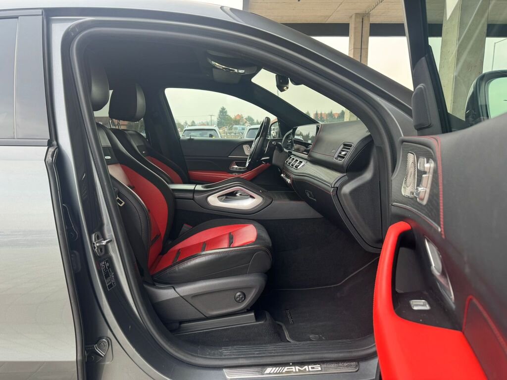 Mercedes-Benz GLE SUV 3,0 l 320 kw