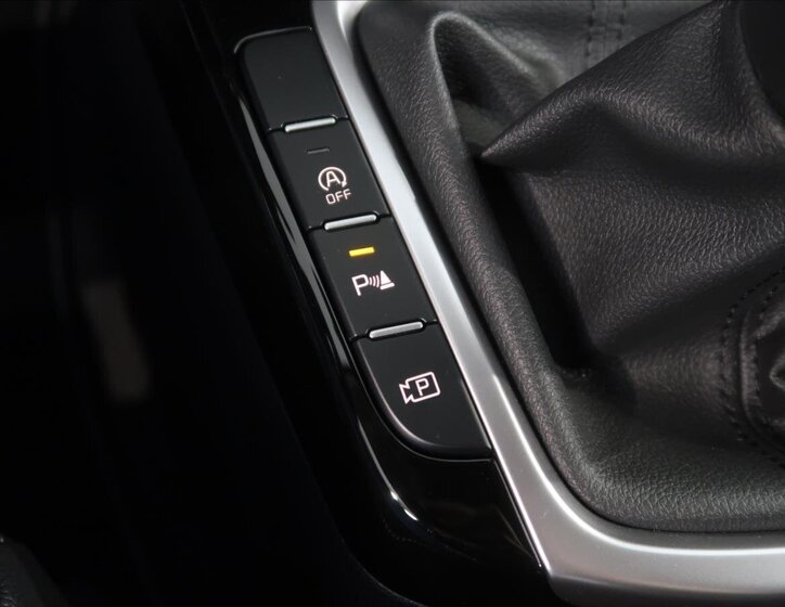 KIA XCeed SUV / Terénní 1,5 l 103 kw