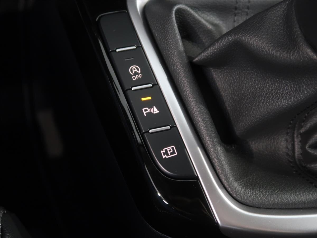 KIA XCeed SUV / Terénní 1,5 l 103 kw