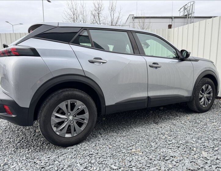 Peugeot 2008 SUV / Terénní 1,2 l 96 kw